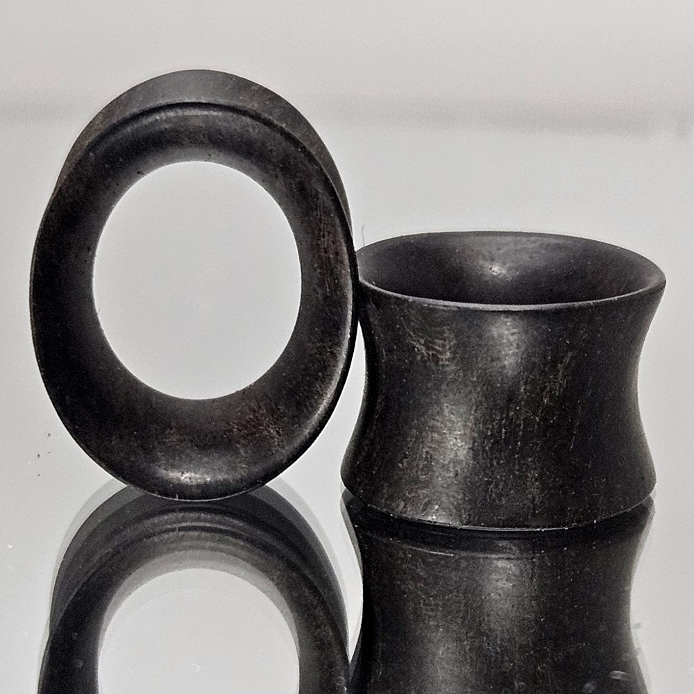 Ebony Oval Tunnels